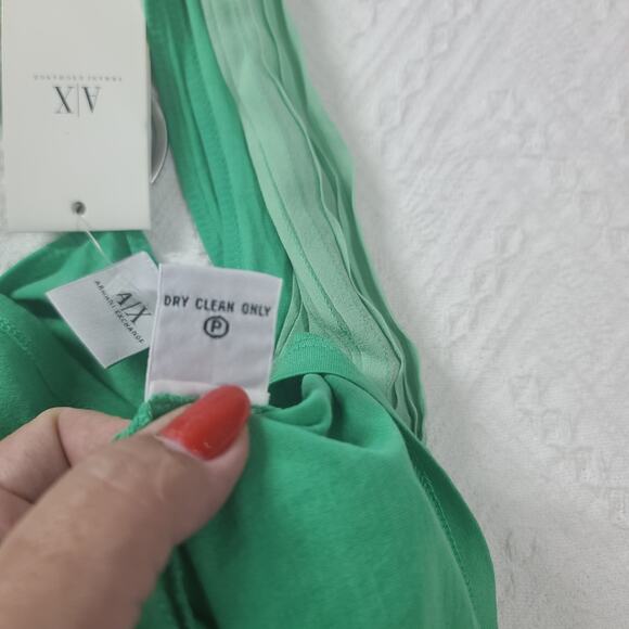 Armani exchange women's tank top green NWT Size Medium Festival Resort Wear - Picture 8 of 9
